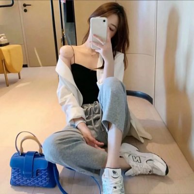 红颜酸泪